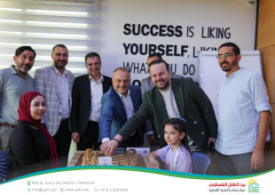 Hebron YDRC Hosts the Launch of the Palestine Women's Chess Championship as Part of the "Our Home 2026" Season