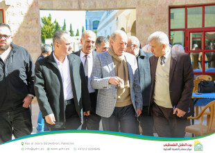 بمشاركة رسمية وأكاديمية واسعة: مركز مصادر يستضيف ندوة علمية بعنوان "التعليم بين الإنقاذ والغياب: مسؤولية وطنية"