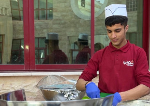 مركز مصادر يستضيف إفطاراً رمضانياً للأطفال الأيتام في الخليل