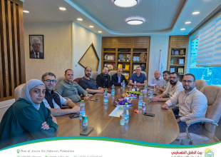 Hebron YDRC Visits Hebron Food Trade Association to Strengthen Cooperation Frameworks