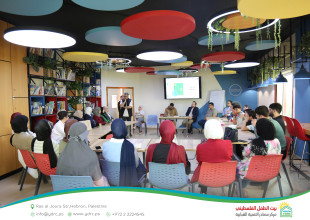 Hebron YDRC Holds Introductory Meeting for New Volunteers