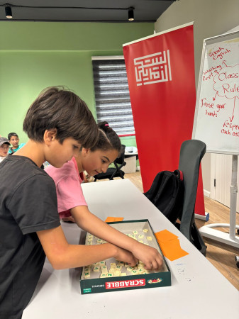 اختتام دورتين في اللغة الإنجليزية بأساليب حديثة ضمن برنامج البيت الأمريكي وسط تفاعل لافت